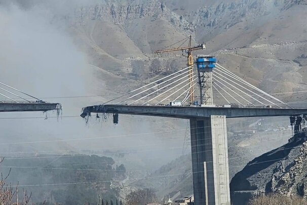 بازدید اعضای کمیسیون عمران مجلس از پل «بی ۱»+عکس بازدید اعضای کمیسیون عمران مجلس از پل «بی ۱»+عکس