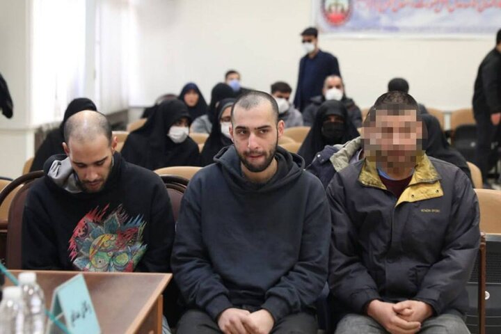یک عنصر دشمن در اغتشاشات دیماه ۱۴۰۴ به دار مجازات آویخته شد یک عنصر دشمن در اغتشاشات دیماه ۱۴۰۴ به دار مجازات آویخته شد