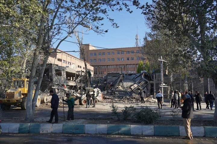 محکومیت حملات به مراکز آموزشی ایران از سوی چهرههای آکادمیک افغانستان محکومیت حملات به مراکز آموزشی ایران از سوی چهرههای آکادمیک افغانستان