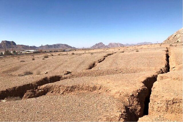 فرونشست زمین در قم؛ ۱۰ برابر سریع‌تر از گذشته