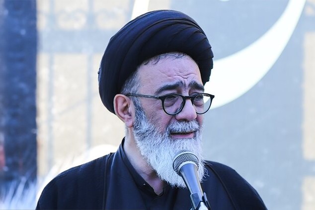 نمایش البسه صحنه شهادت آیت‌الله آل‌هاشم در موزه مشروطه تبریز