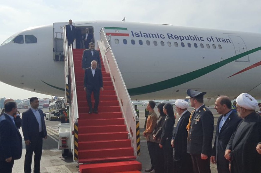 قالیباف وارد جاکارتا شد