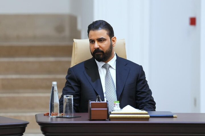 نیویورکتایمز: آمریکا پس از ماهها تعلیق، انتقال دلار به عراق را از سر گرفت نیویورکتایمز: آمریکا پس از ماهها تعلیق، انتقال دلار به عراق را از سر گرفت