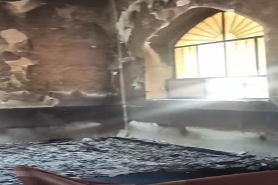 دستگیری چند مظنون در ارتباط با آتش سوزی بقاع متبرکه ایلام