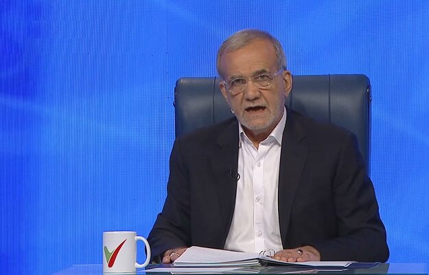 برای من مذاکره و توافق ذلت نیست/در منطقه و جهان ایران را بازی‌ساز خواهم کرد