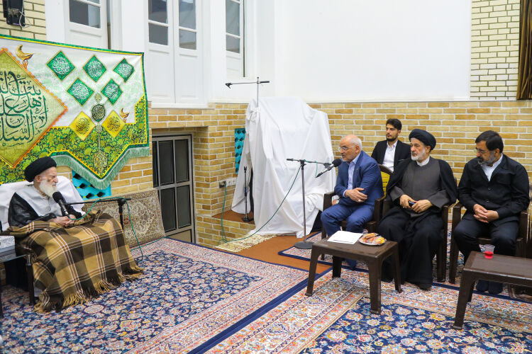 آیتالله شبیری زنجانی: همه وظیفه دارند به دولت کمک کنند آیتالله شبیری زنجانی: همه وظیفه دارند به دولت کمک کنند