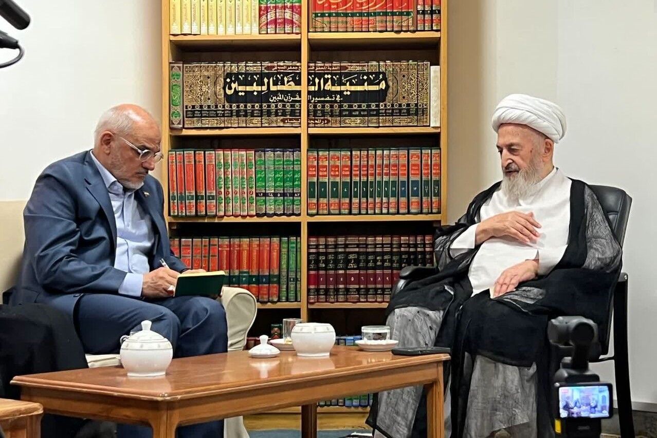 آیتالله سبحانی: همه باید پشتیبان مذاکرات باشیم آیتالله سبحانی: همه باید پشتیبان مذاکرات باشیم