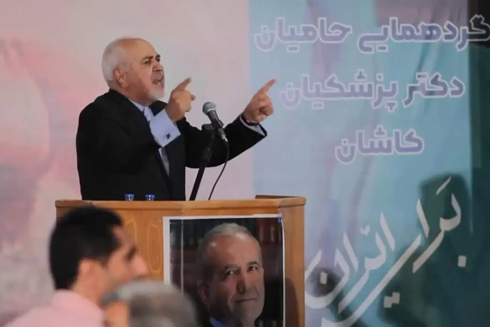 ظریف: به شما دروغ گفتند که دولت روحانی واکسن نیاورد