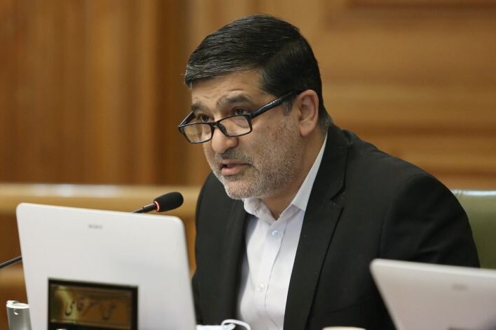 عضو شورای شهر تهران: زاکانی روزی که شهردار شد ۳ مخالف داشت الان حداقل ۱۰ تا عضو شورای شهر تهران: زاکانی روزی که شهردار شد ۳ مخالف داشت الان حداقل ۱۰ تا