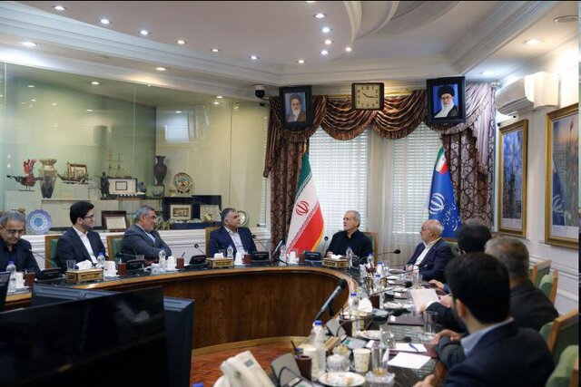 پزشکیان: به هیچ‌وجه زیر بار زور و قلدری هم نمی‌رویم