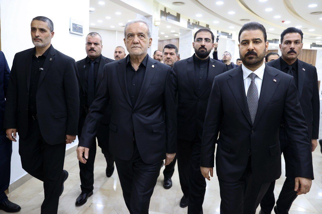پزشکیان از میزبانی شایسته از پیکر مطهر رهبر شهید انقلاب تقدیر کرد
