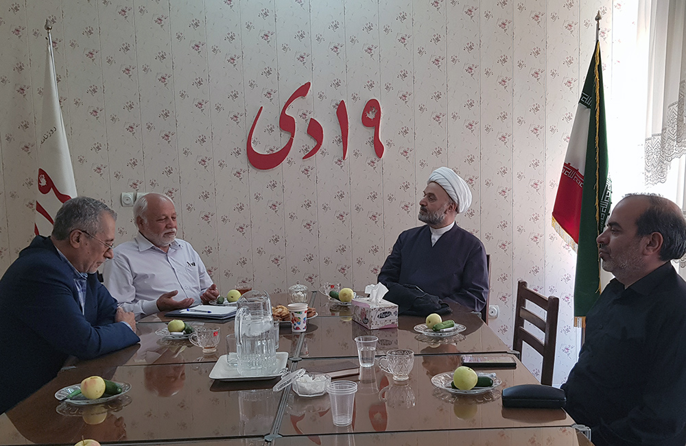 بازدید رئیس دانشگاه طلوع مهر از مجموعه رسانه‌ای ۱۹ دی