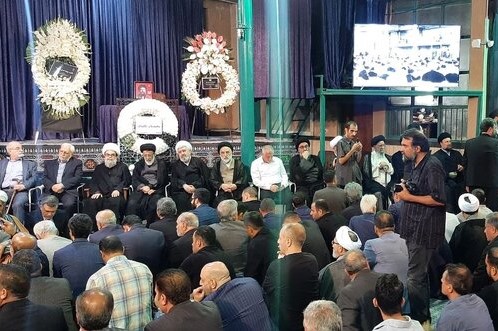برگزاری مراسم بزرگداشت والده همسر سید حسن خمینی در حسینیه جماران+عکس برگزاری مراسم بزرگداشت والده همسر سید حسن خمینی در حسینیه جماران+عکس