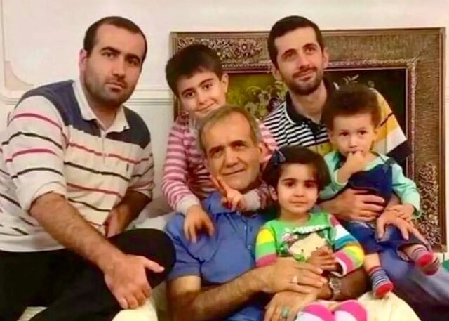آیا داماد یا فرزند رئیسجمهور در انتصابات دخالتی دارند؟ آیا داماد یا فرزند رئیسجمهور در انتصابات دخالتی دارند؟