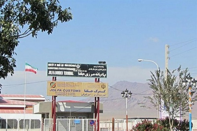 افزایش 60 درصدی عبور کامیونهای باری از گمرک جلفا به نخجوان 