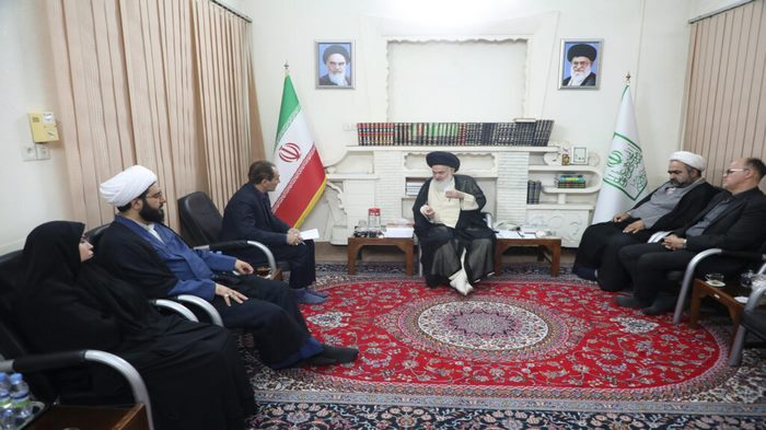 انتقاد رئیس جامعه مدرسین از گرانیهای افسار گسیخته انتقاد رئیس جامعه مدرسین از گرانیهای افسار گسیخته