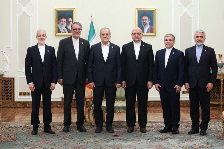 ماموریت پزشکیان به سفیران جدید ایران در ۵ کشور جهان 