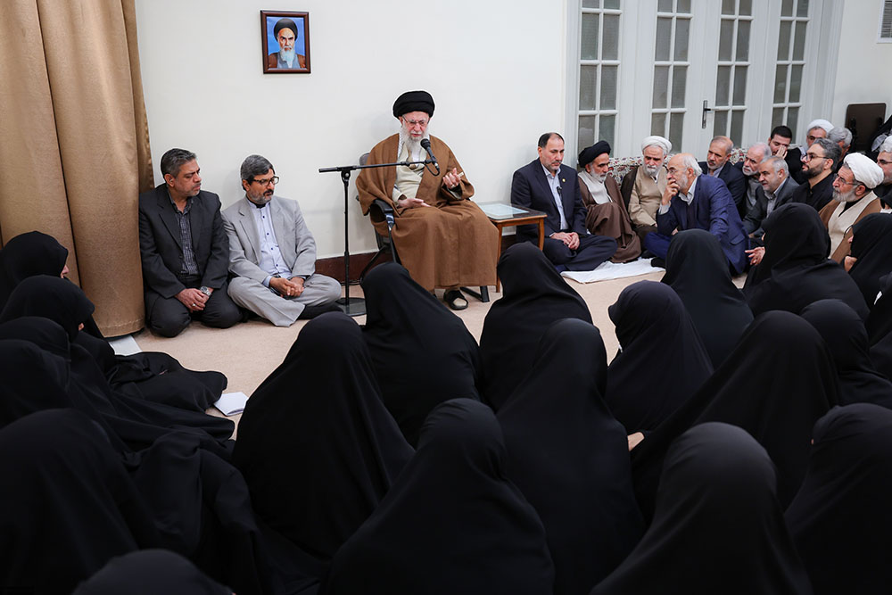حوزه علمیه باید بهروز و پاسخگوی مسائل جدید باشد حوزه علمیه باید بهروز و پاسخگوی مسائل جدید باشد