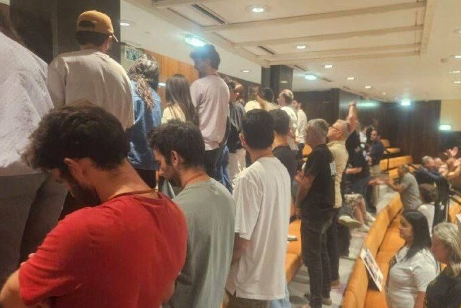 خانواده‌های کشته ‌شدگان اسرائیلی هنگام سخنرانی نتانیاهو به او پشت کردند