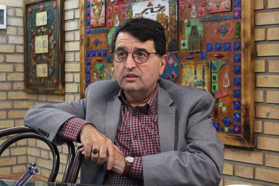 تفرشی: دامنه مخالفین به فرزندان مسئولین رسیده! تفرشی: دامنه مخالفین به فرزندان مسئولین رسیده!