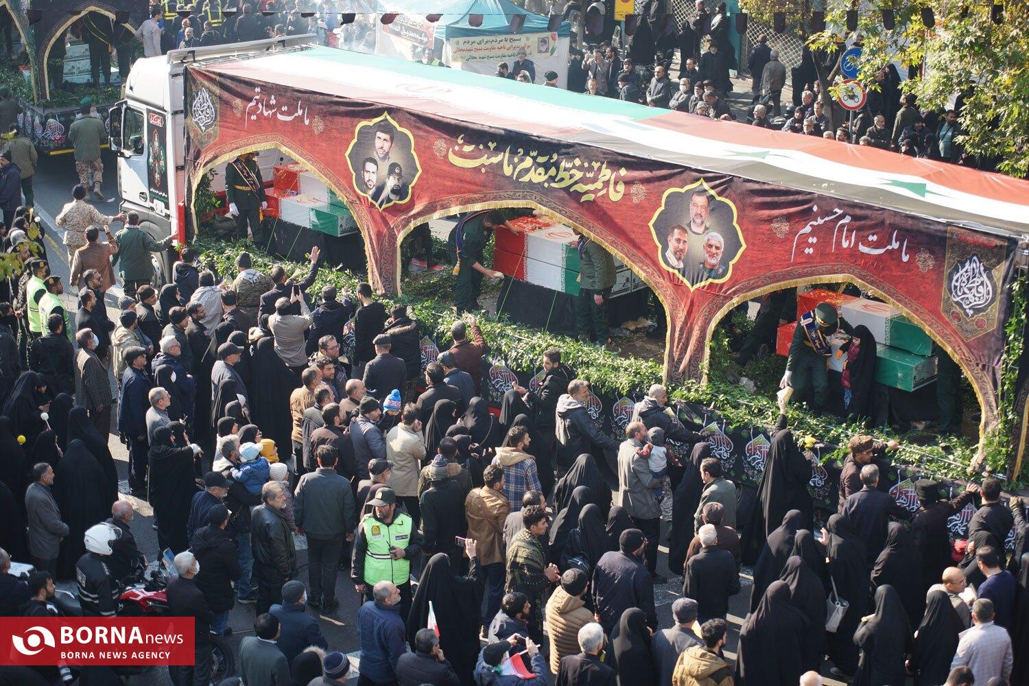 تشییع باشکوه پیکر مطهر ۱۰۰ شهید گمنام در تهران