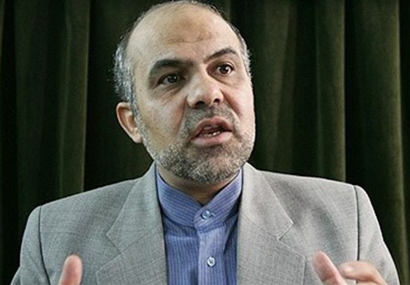 اکبری‌ها از «مریخ» نیامده‌اند!