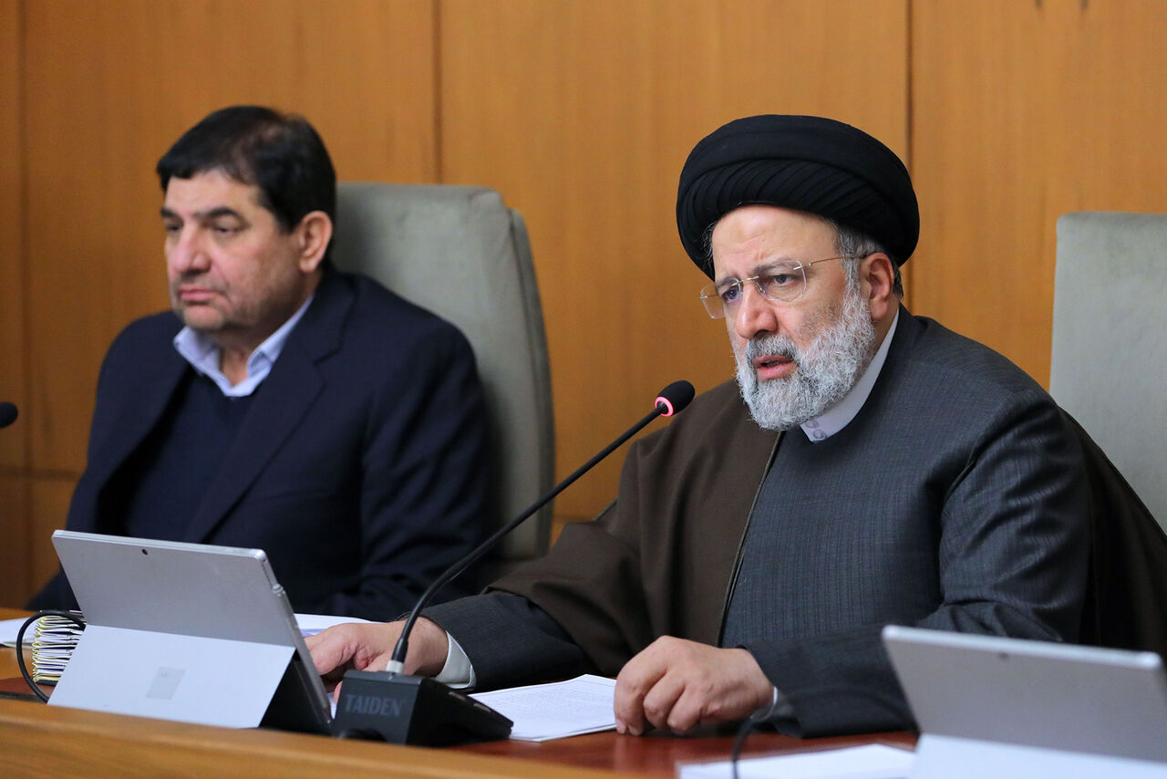رئیسی: دولتمردان برای رشد اقتصادی اقدامات تحول‌گرایانه داشته باشند