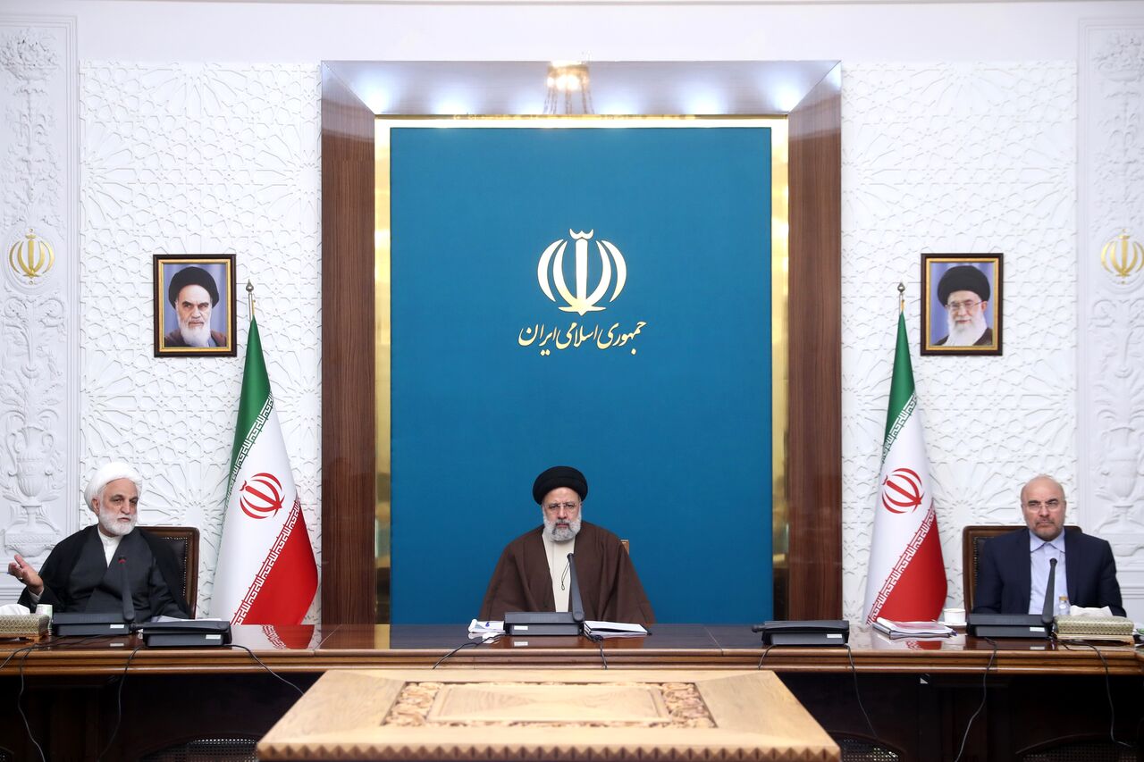 تصمیمات شورای عالی امنیت ملی درباره حادثه تروریستی کرمان تصمیمات شورای عالی امنیت ملی درباره حادثه تروریستی کرمان