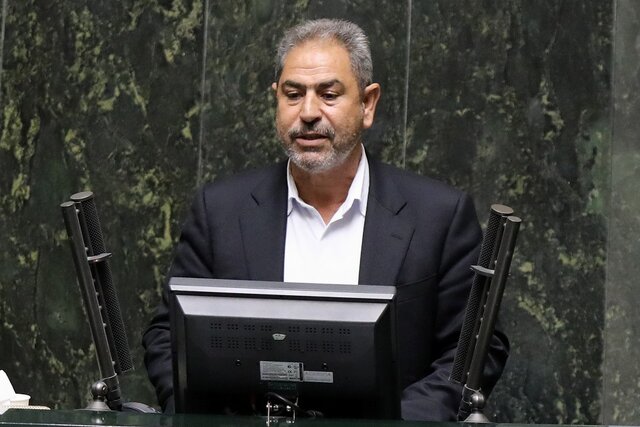دانشجویانی که صف خود را اغتشاشگران جدا کردند هرچه زودتر آزاد شوند دانشجویانی که صف خود را اغتشاشگران جدا کردند هرچه زودتر آزاد شوند