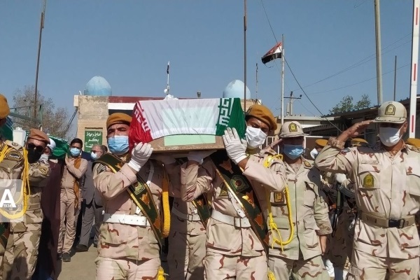 ورود پیکر ۹۸ شهید تازه تفحص شده به کشور