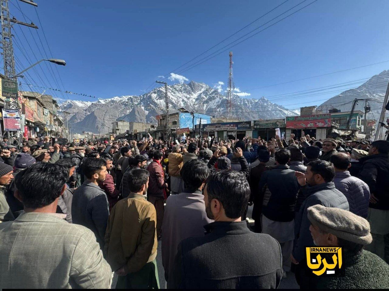 تجمع حامیان ایران در پاکستان علیه تجاوزگری آمریکا و اسرائیل تجمع حامیان ایران در پاکستان علیه تجاوزگری آمریکا و اسرائیل