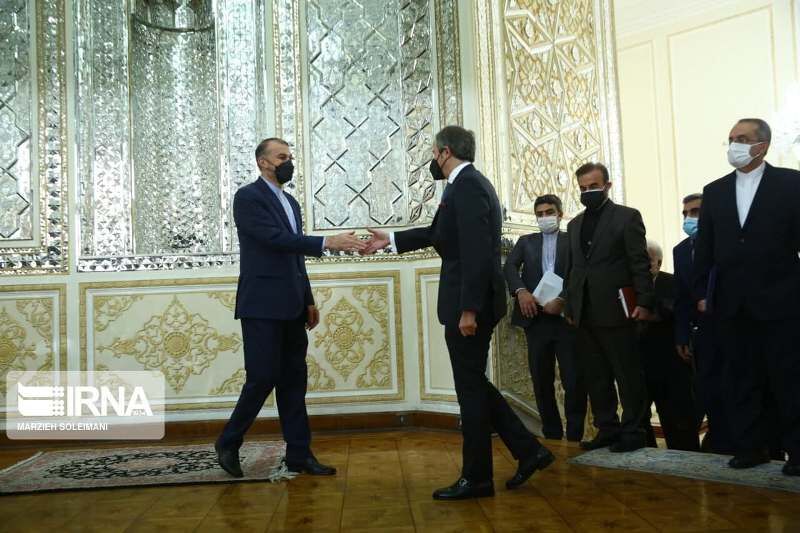 گروسی با وزیر امور خارجه دیدار و گفت وگو کرد