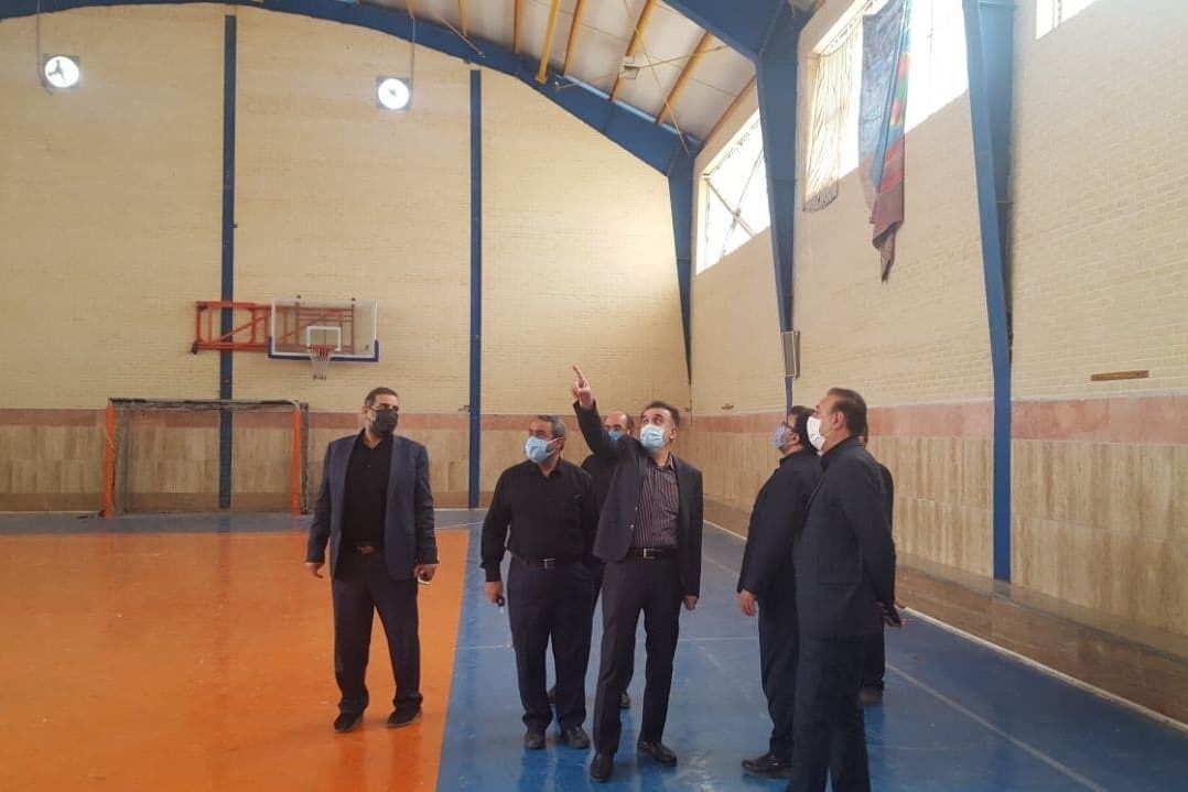 راه‌اندازی مرکز بستری بیماران کرونایی دریکی از مدارس قم 