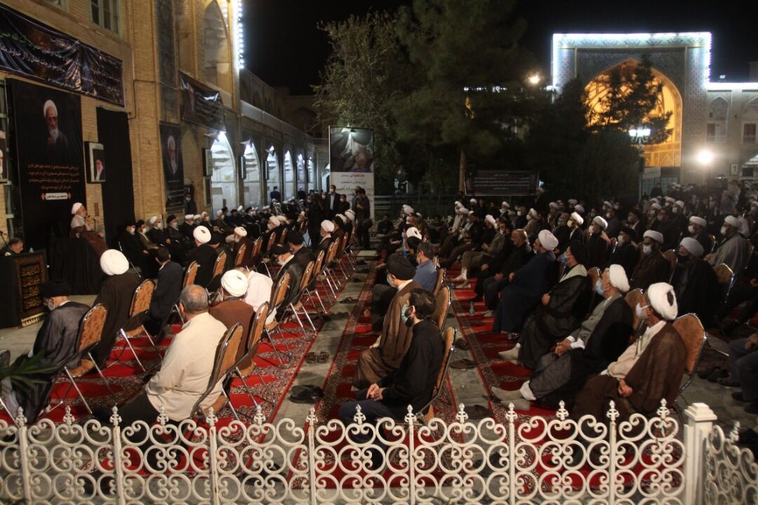 مراسم بزرگداشت علامه حسن‌زاده آملی از سوی رهبر انقلاب در قم برگزار شد