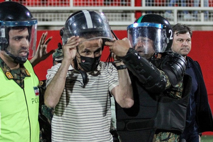 پرسپولیس از باشگاه تراکتور و ضاربان گل‌محمدی شکایت می‌کند