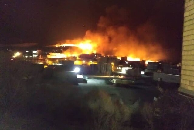 انفجار سنگین تانکر حامل مازوت در سنندج/3 کشته و حریق ۲۵ منزل مسکونی