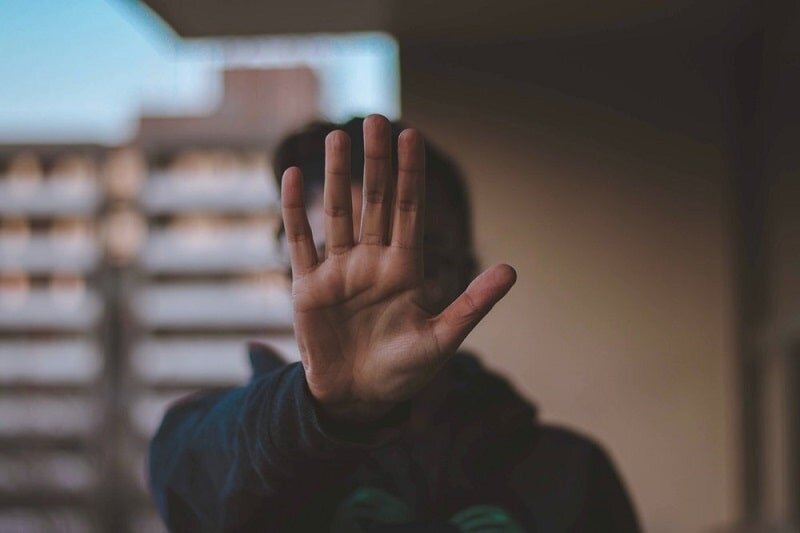 اخراج معلم متهم به تعرض به دانش‌آموزان در جنوب تهران