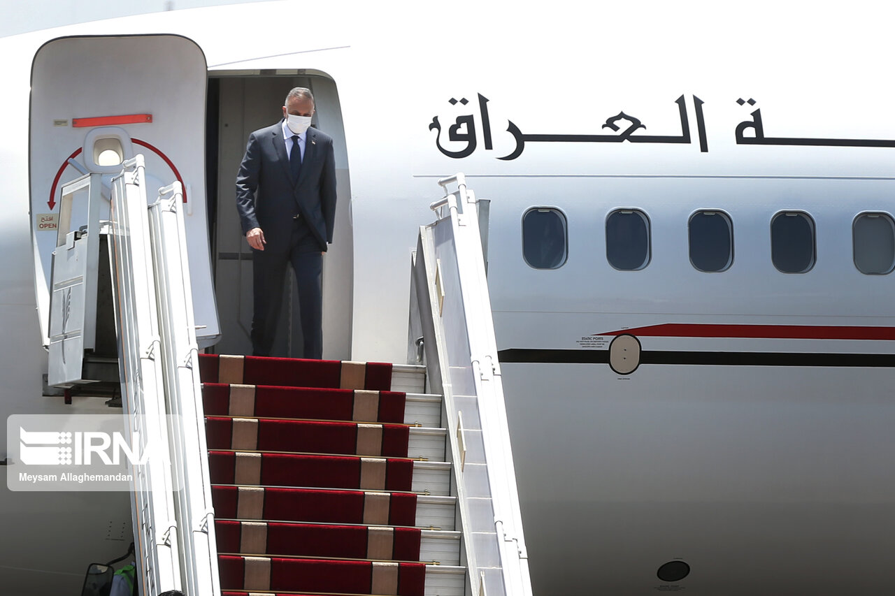 نخست‌وزیر عراق وارد تهران شد