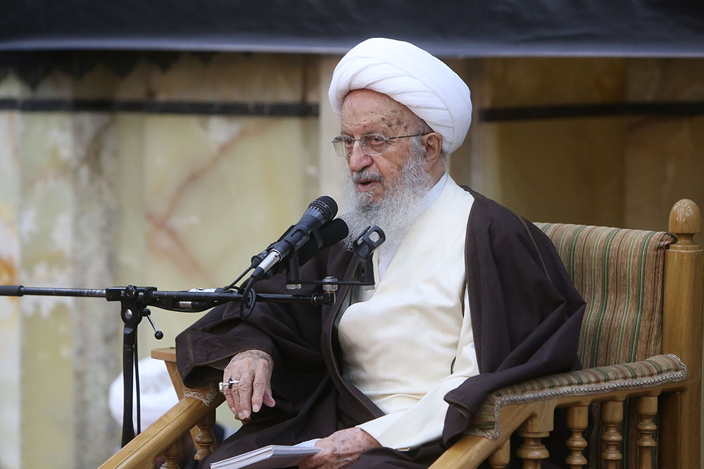 مخالفت صریح آیت‌ الله مکارم شیرازی با تعطیلی شنبه‌ها