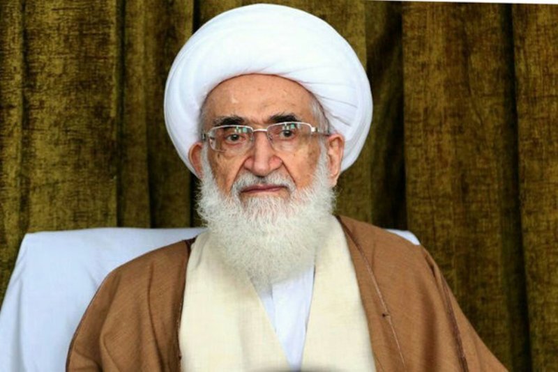 روحانیت برای دفاع از انقلاب و اسلام آمادگی خود را حفظ کند