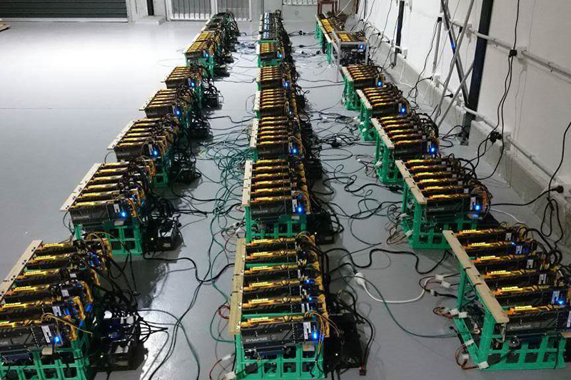 کشف و ضبط ۱۱۷ دستگاه استخراج رمز ارز در قم+تصاویر