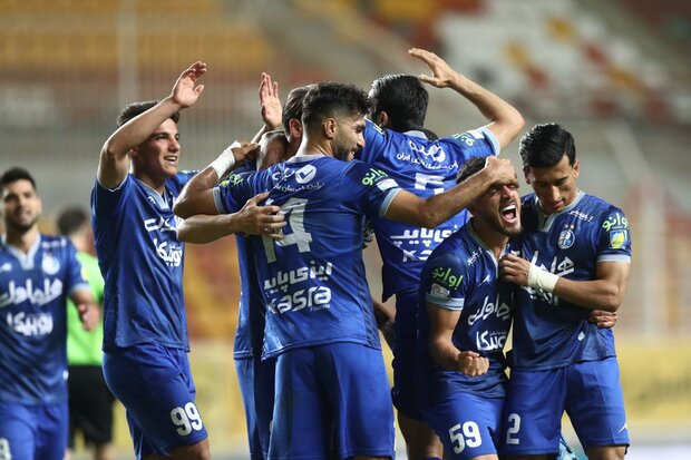استقلال از رکورد پرسپولیس عبور کرد