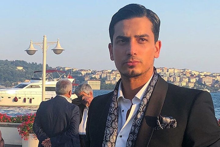 فرزند معاون مطبوعاتی جنجالی احمدی‌نژاد خواننده شد + ویدیو