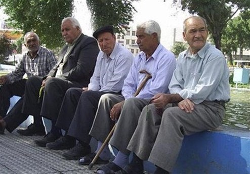 کفِ حقوق بازنشستگان ۲ میلیون و ۸۰۰ هزار تومان شد