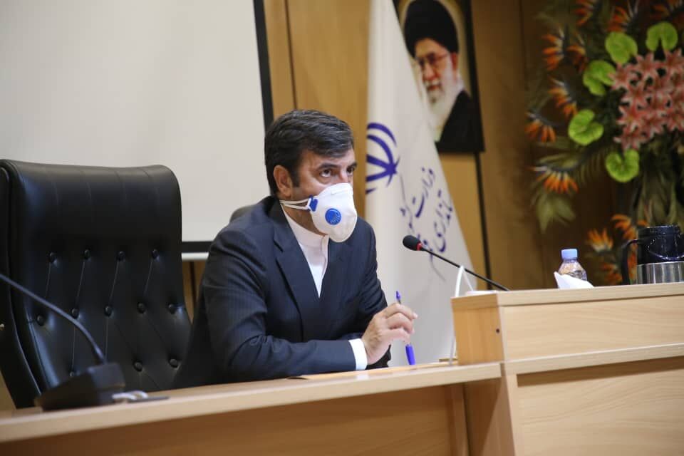 جلسات غیر ضرور در ادارات قم باید ممنوع شود