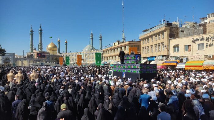پیکر آیت الله علوی‌گرگانی در حرم حضرت معصومه(س) به خاک سپرده شد + تصاویر