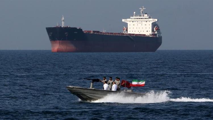 رشد ۳۰ دلاری قیمت و افزایش ۷ درصدی تولید نفت ایران در سال ۲۰۲۲