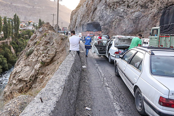جاده چالوس همچنان مسدود است