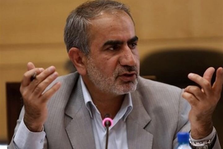 قادری: کاش امکانی برای پاسخگویی رئیس کل بانک مرکزی وجود داشت 