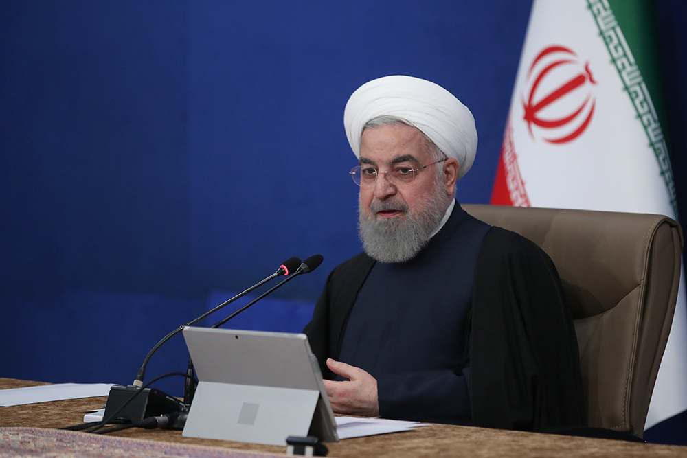 می‌توانیم روزانه ۵۰۰ هزار نفر را واکسینه کنیم/ تأکید بر بازگشایی مدارس